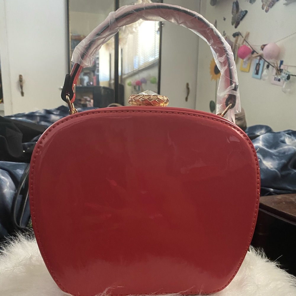 NEW Gramercy & Grand Vegan pink purse